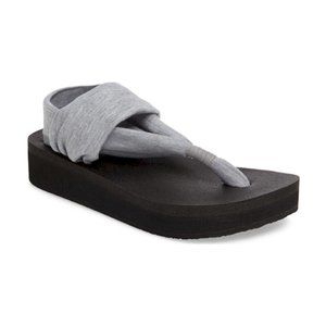 Sanuk Gray Black Yoga Sling Wedge Sandal Flip Flop 1016351